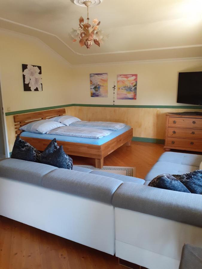 Appartment Andrea Ойгендорф Экстерьер фото